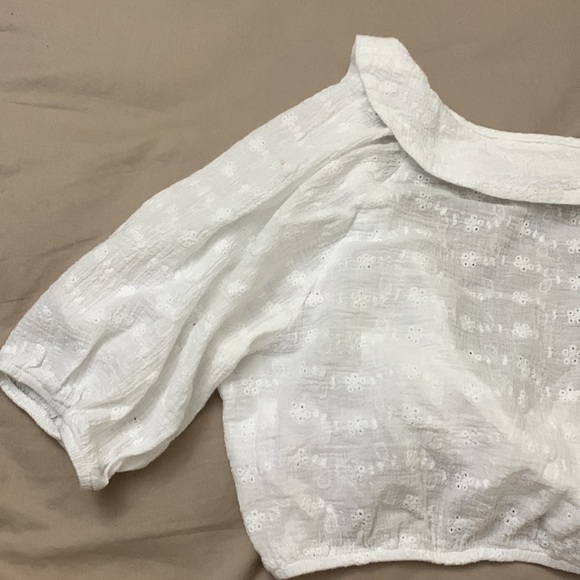 Urban Outfitters Wrap Top Medium - Picture 3 of 3